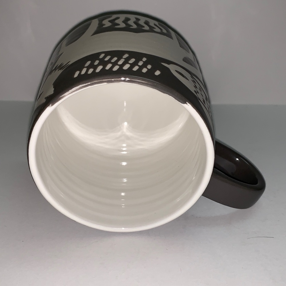 Gray Ceramic Mug with Rabbit Design - Picture 8 of 8